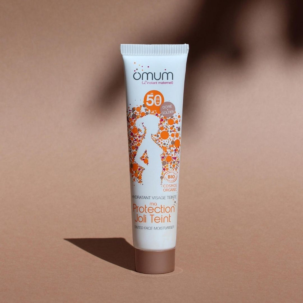 Omum - crème solaire hydratante, teintée et dotée d’une haute protection contre les UVA/UVB